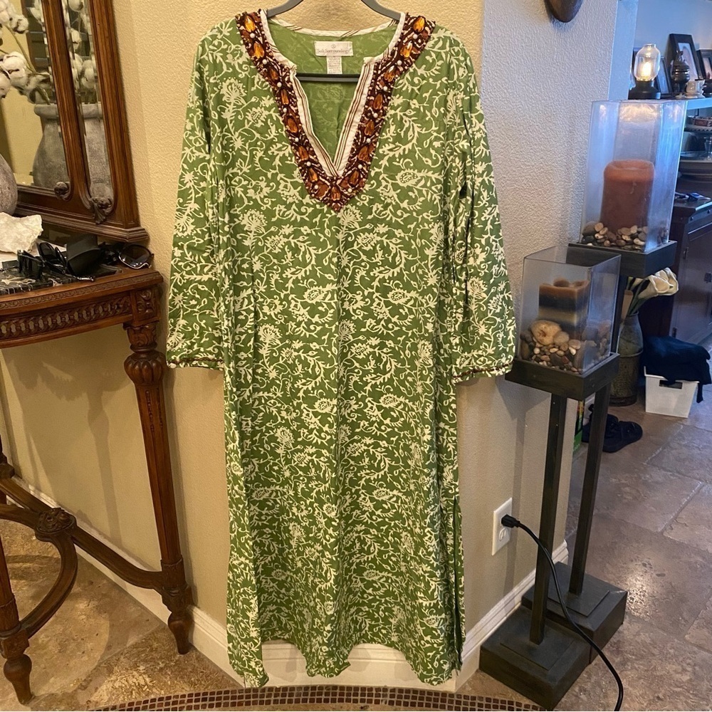 Vtg SOFT SURROUNDINGS Green White Jewel Beads Kaftan Maxi Dress Size Medium